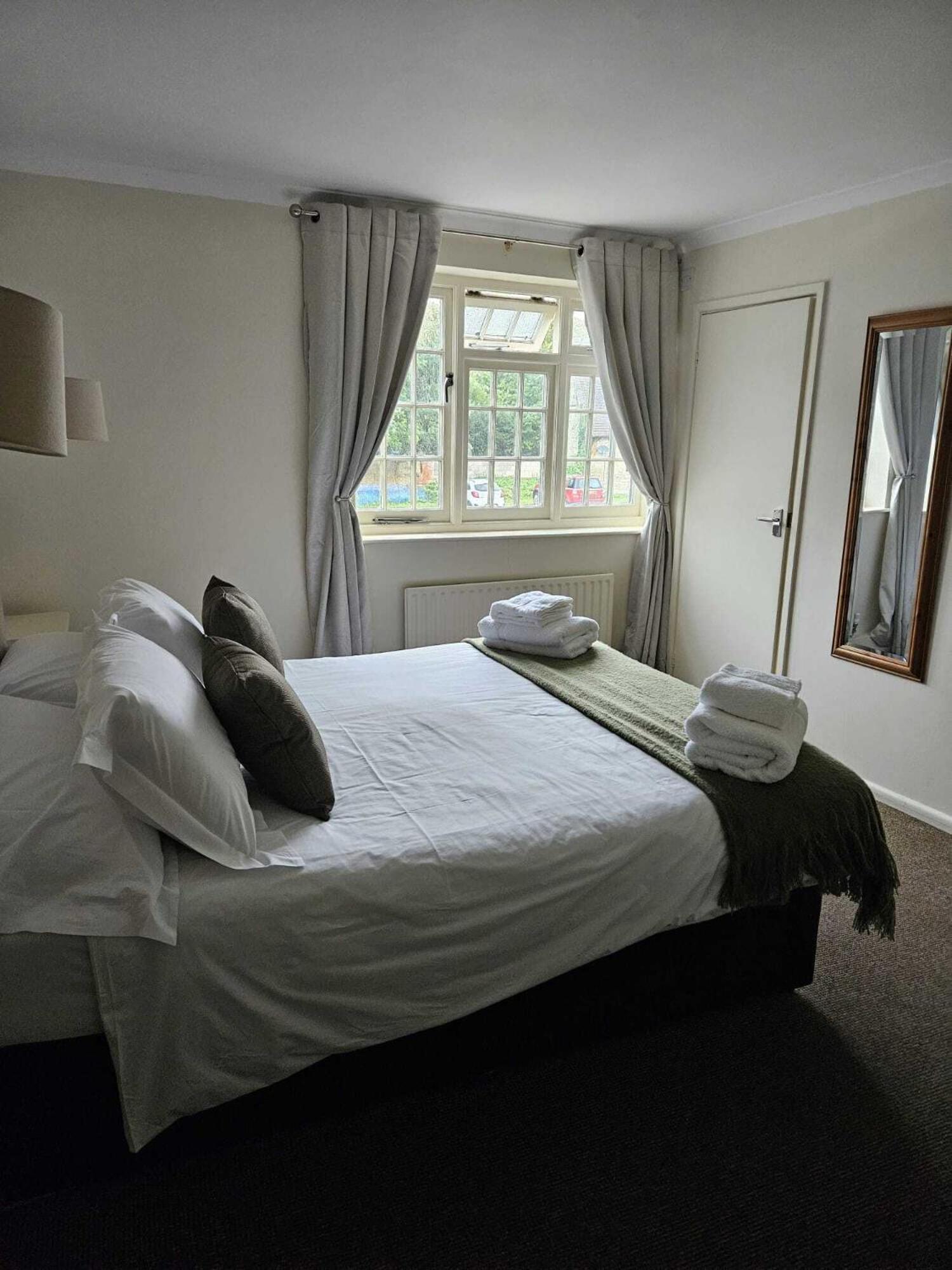 The Barford Inn Salisbury Exterior foto